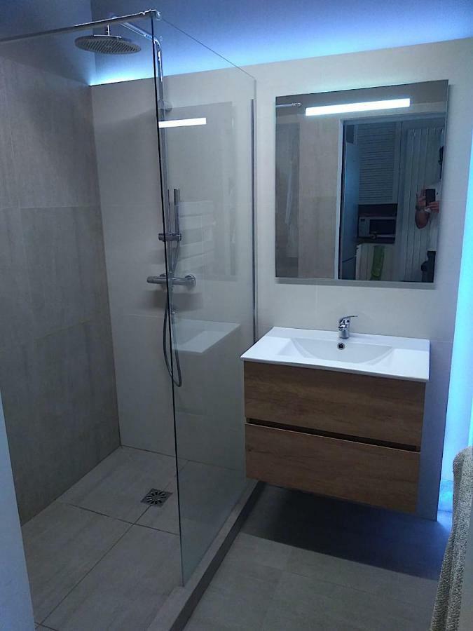 Bel Appartement Les Pieds Dans L'Eau Вилньов Любе Екстериор снимка